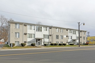 Conant Apartments in Detroit, MI - Building Photo - Building Photo