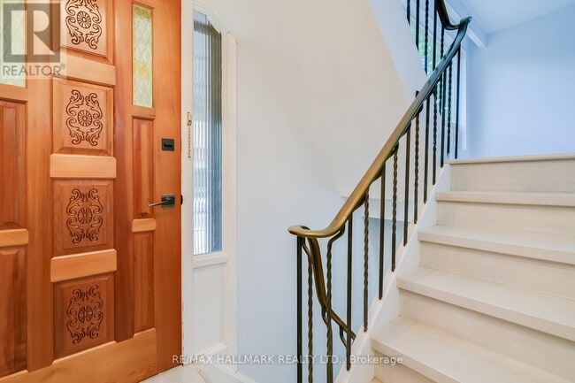 38 Osborne Ave in Toronto, ON - Building Photo - Building Photo