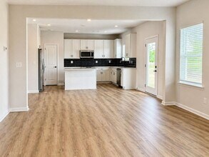 524 Lively Cres in Monroe, NC - Building Photo - Building Photo