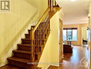 4674 Ogilvie Walk Crescent in Ottawa, ON - Building Photo - Building Photo