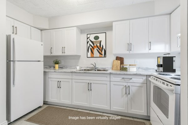 Tierra Vista Residences in Chatham, ON - Building Photo - Building Photo