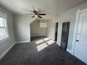 1209 Harvey St in Green Bay, WI - Building Photo - Building Photo