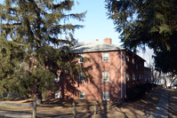 425-435 North St in Randolph, MA - Foto de edificio - Building Photo