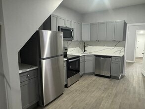 3917 Melon St in Philadelphia, PA - Building Photo - Building Photo