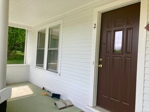 8 Center St in Willington, CT - Building Photo - Building Photo