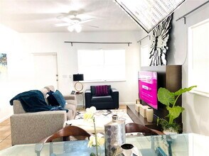 4615 N Miami Ave in Miami, FL - Building Photo - Building Photo
