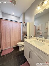 134 Franklin St, Unit 2 in Boston, MA - Foto de edificio - Building Photo