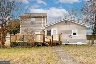 35972 Washington Ave in Chaptico, MD - Building Photo