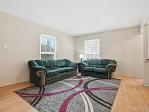 35213 Taffy Dr in Sterling Heights, MI - Building Photo - Building Photo