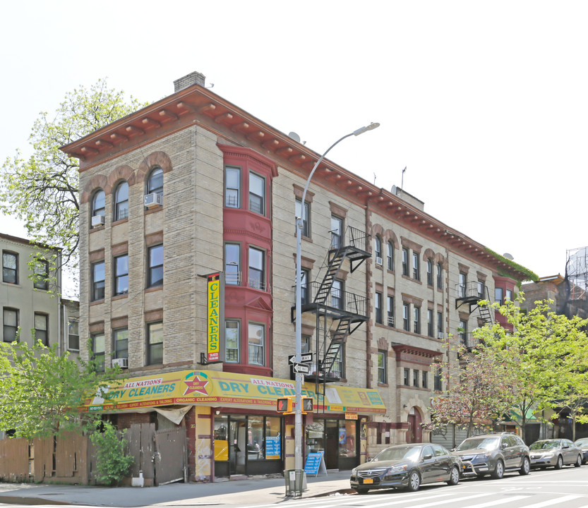 103 Kingston Ave in Brooklyn, NY - Building Photo