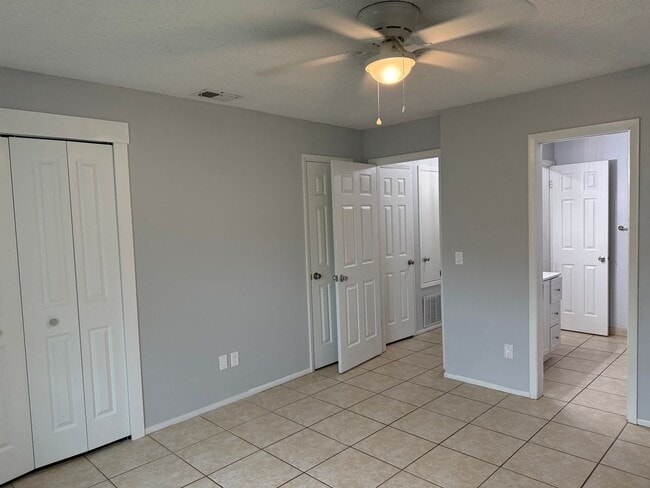 475 E Church Ave in Longwood, FL - Building Photo - Building Photo