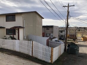 2328 E 8th St in Casper, WY - Building Photo - Building Photo
