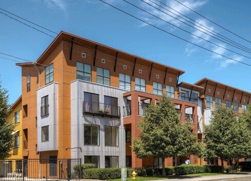 3295 Blake St in Denver, CO - Foto de edificio
