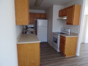 285 Dalton St in Fallon, NV - Building Photo - Building Photo