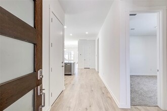 625 Promise Land Ct in Leander, TX - Building Photo - Building Photo