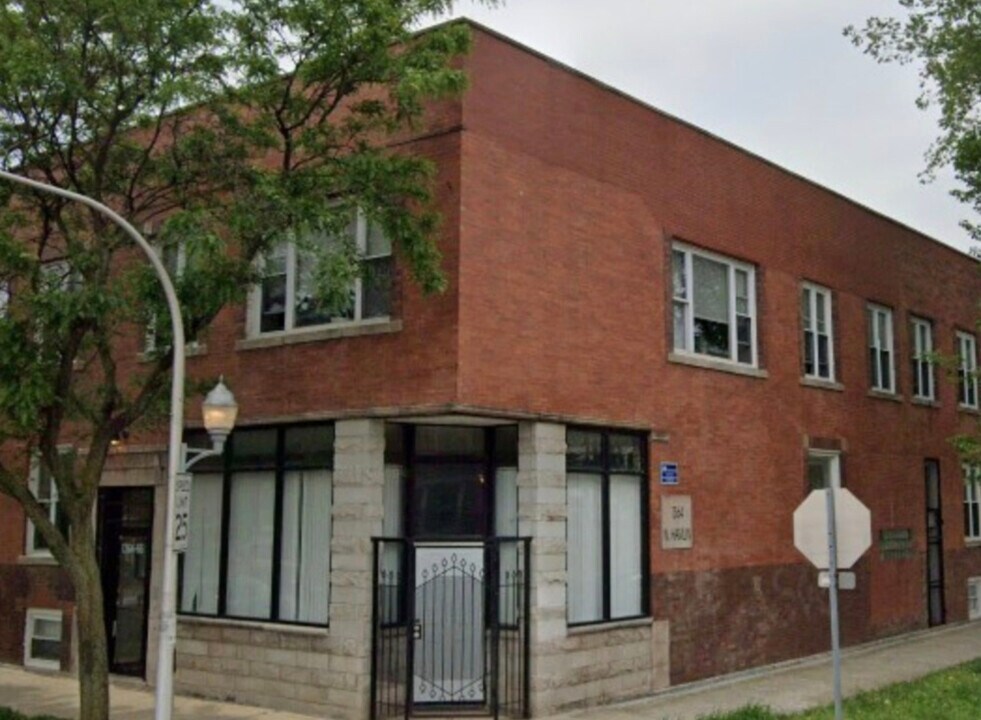 3809 W Hirsch St in Chicago, IL - Building Photo