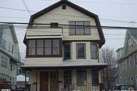 23 Elmwood Ave in Bridgeport, CT - Building Photo