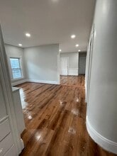 5 Union St, Unit 2 in Methuen, MA - Foto de edificio - Building Photo