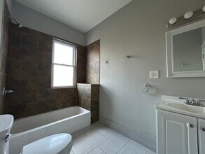 6403 S Campbell Ave in Chicago, IL - Building Photo - Building Photo
