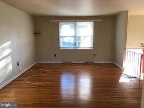 38 Guenever Dr in New Castle, DE - Building Photo - Building Photo