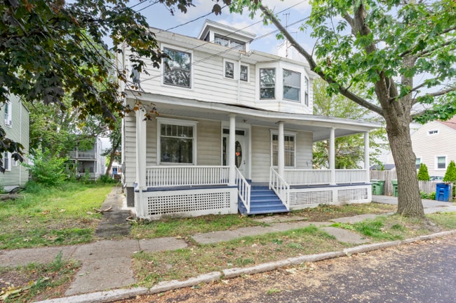 property at 4 Amity St