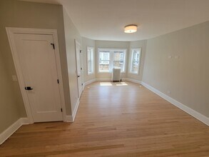 6418 N Richmond St in Chicago, IL - Building Photo - Building Photo