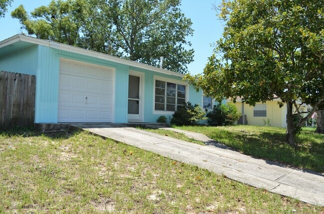 property at 452 Edgehill Ave