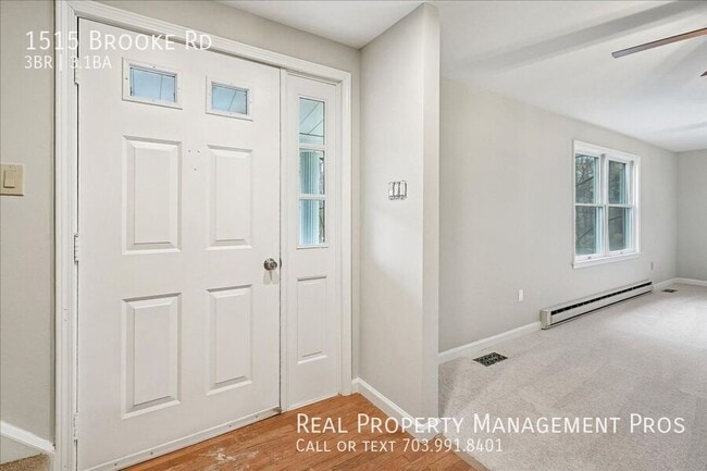 1515 Brooke Rd in Stafford, VA - Building Photo - Building Photo