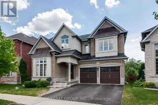 3320 Cline St in Burlington, ON - Building Photo