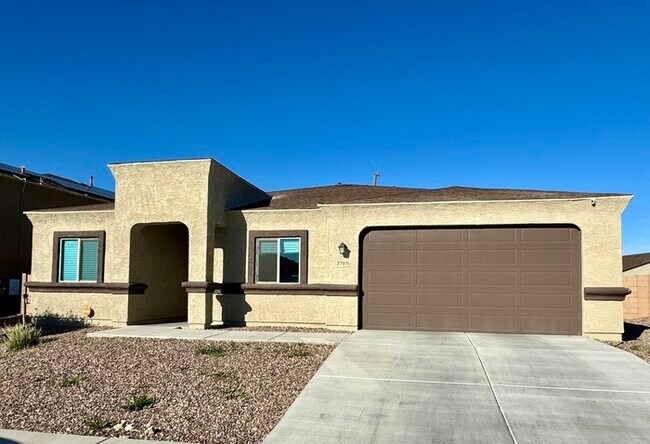 2705 East Calle Joya de Ventura in Tucson, AZ - Building Photo - Building Photo
