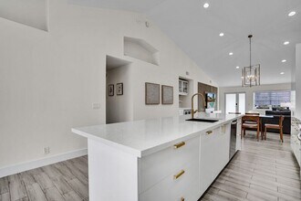 11175 Jasmine Hill Cir in Boca Raton, FL - Foto de edificio - Building Photo