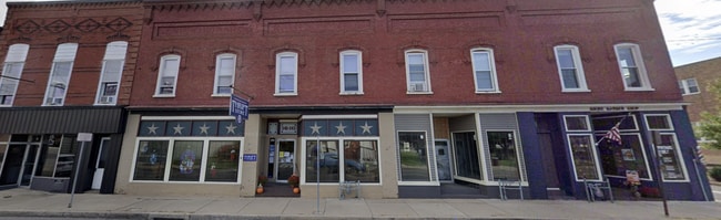 147 S Main St, Unit Apt #4