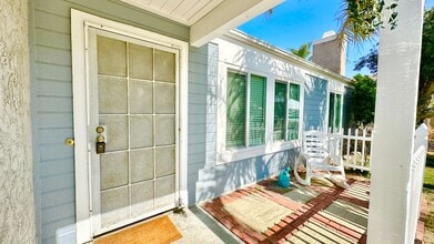 741 Sunningdale Dr in Oceanside, CA - Building Photo - Building Photo