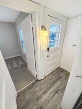 6824 Hanna Lake Ave SE in Caledonia, MI - Building Photo - Building Photo