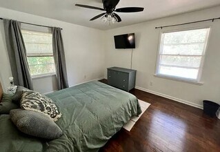 1524 Rowena Ln in Norman, OK - Building Photo - Building Photo