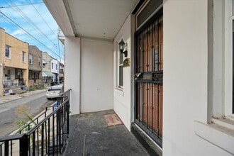 1320 S Newkirk St in Philadelphia, PA - Building Photo - Building Photo