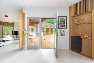 54 Copeces Ln in East Hampton, NY - Building Photo - Building Photo