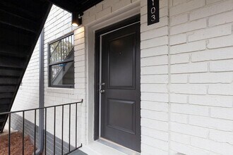 396 Linden Ave NE in Atlanta, GA - Building Photo - Building Photo