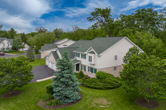 Bayside Pointe in Williams Bay, WI - Foto de edificio - Building Photo