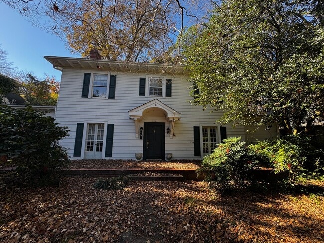 property at 1821 Glenwood Ave