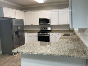 3618 Broken Arrow Dr in Woodstock, GA - Foto de edificio - Building Photo