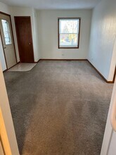 207-209-209 N Lord Ave in Carpentersville, IL - Building Photo - Building Photo