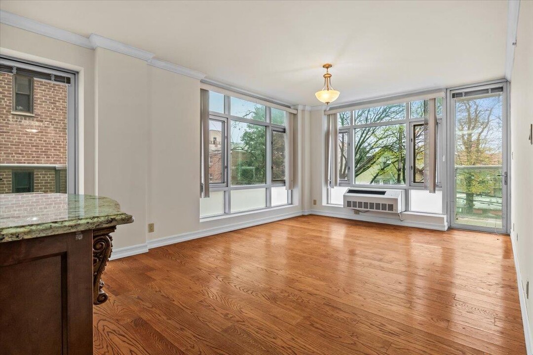 3511 Cambridge Ave in Bronx, NY - Building Photo