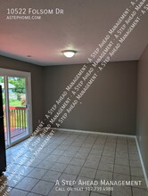 10522 Folsom Dr in Indianapolis, IN - Building Photo - Building Photo