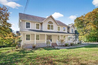 1281 NY-208 in Monroe, NY - Building Photo - Building Photo
