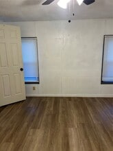 10014 Cedar Landing Dr in Baytown, TX - Building Photo - Building Photo