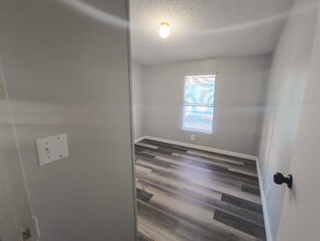 72 Deerwood Park in Centralia, IL - Building Photo - Building Photo