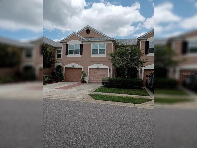 property at 2534 Glenrise Pl