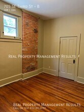 705 SE 3rd St in Evansville, IN - Building Photo - Building Photo