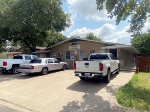 Lincoln Apartments in Killeen, TX - Building Photo - Building Photo